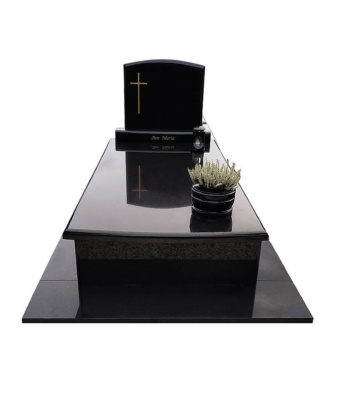 Grobowiec z granitu Impala