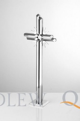krzyż stojący z płomieniami KS18