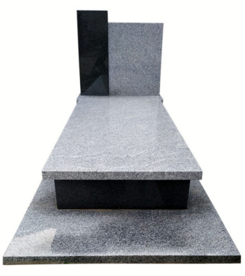 Nagrobek z granitu Strzelińskiego i Impali