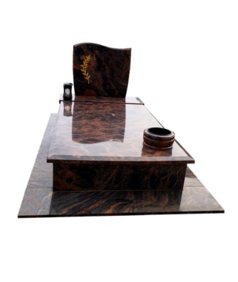 Nagrobek rodzinny z granitu Aurora