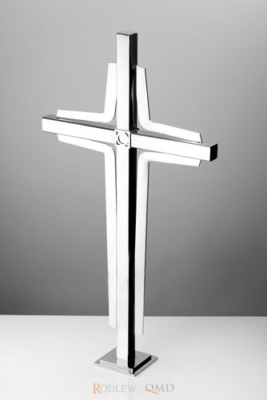 stalowy krzyż stojący KS4