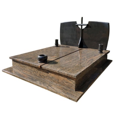 grobowiec-z-gnejsa-i-szweda