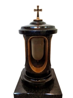 lampion z czarnego szweda