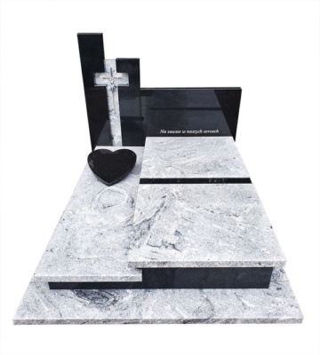 pomnik-podwojny-czarny-szwed-i