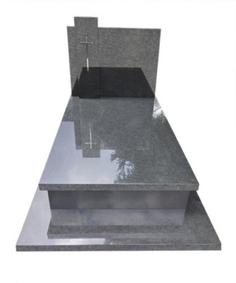 pomnik-podwojny-z-granitu-bengal